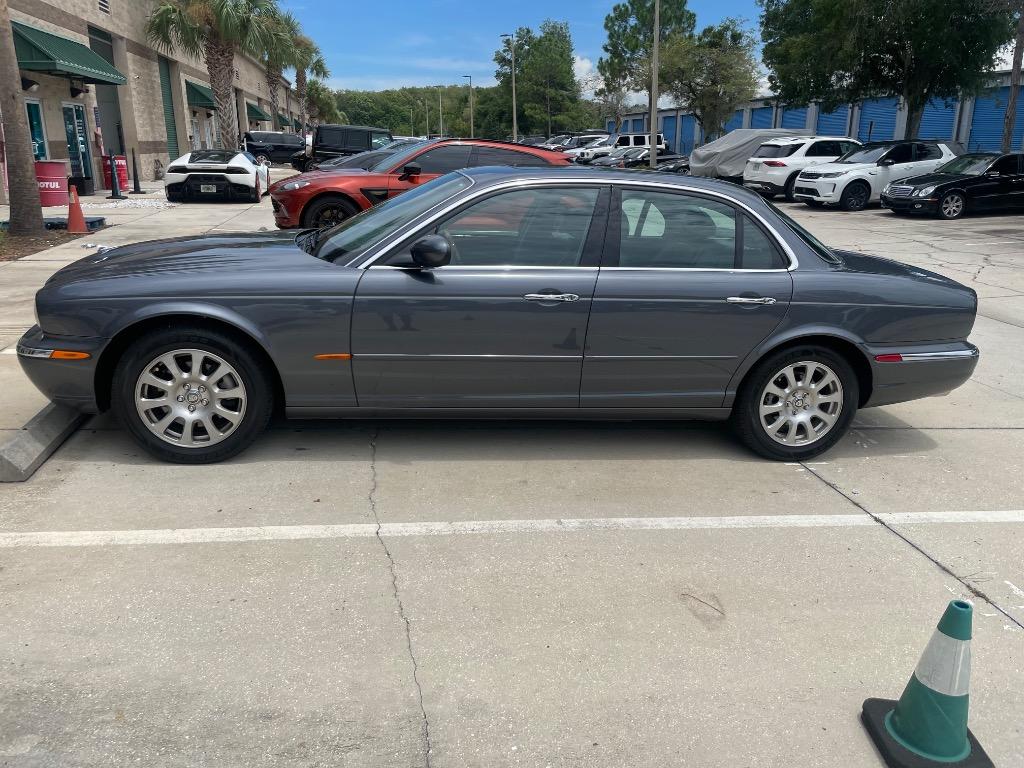 jaguar xj series 2004 SAJWA71C84SG17587 image jaguar xj series 2004 SAJWA71C84SG17587 image